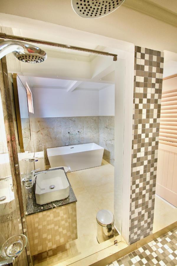 Sea Splash Self Catering And La Petite Maison Grand Anse  Eksteriør bilde