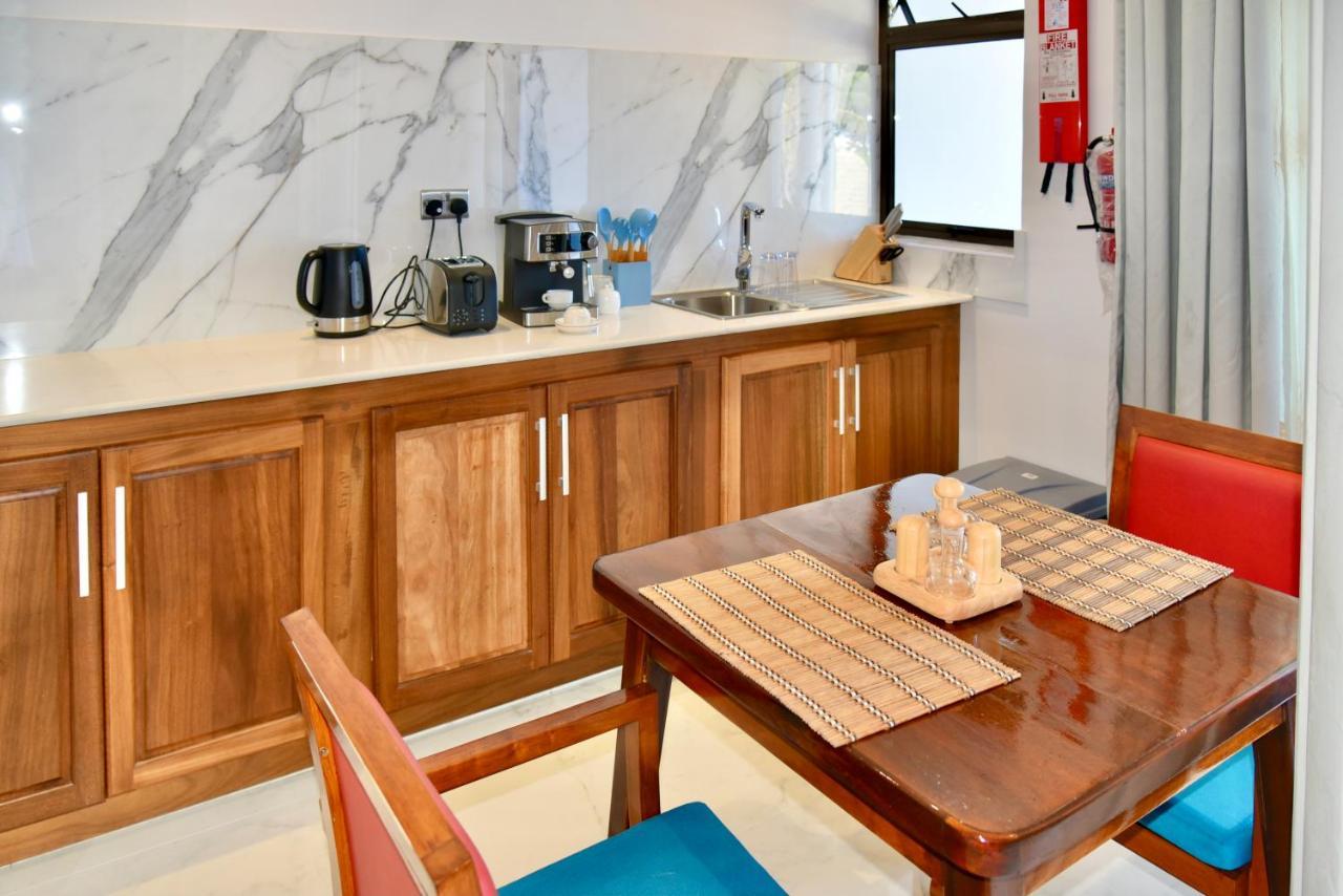 Sea Splash Self Catering And La Petite Maison Grand Anse  Eksteriør bilde