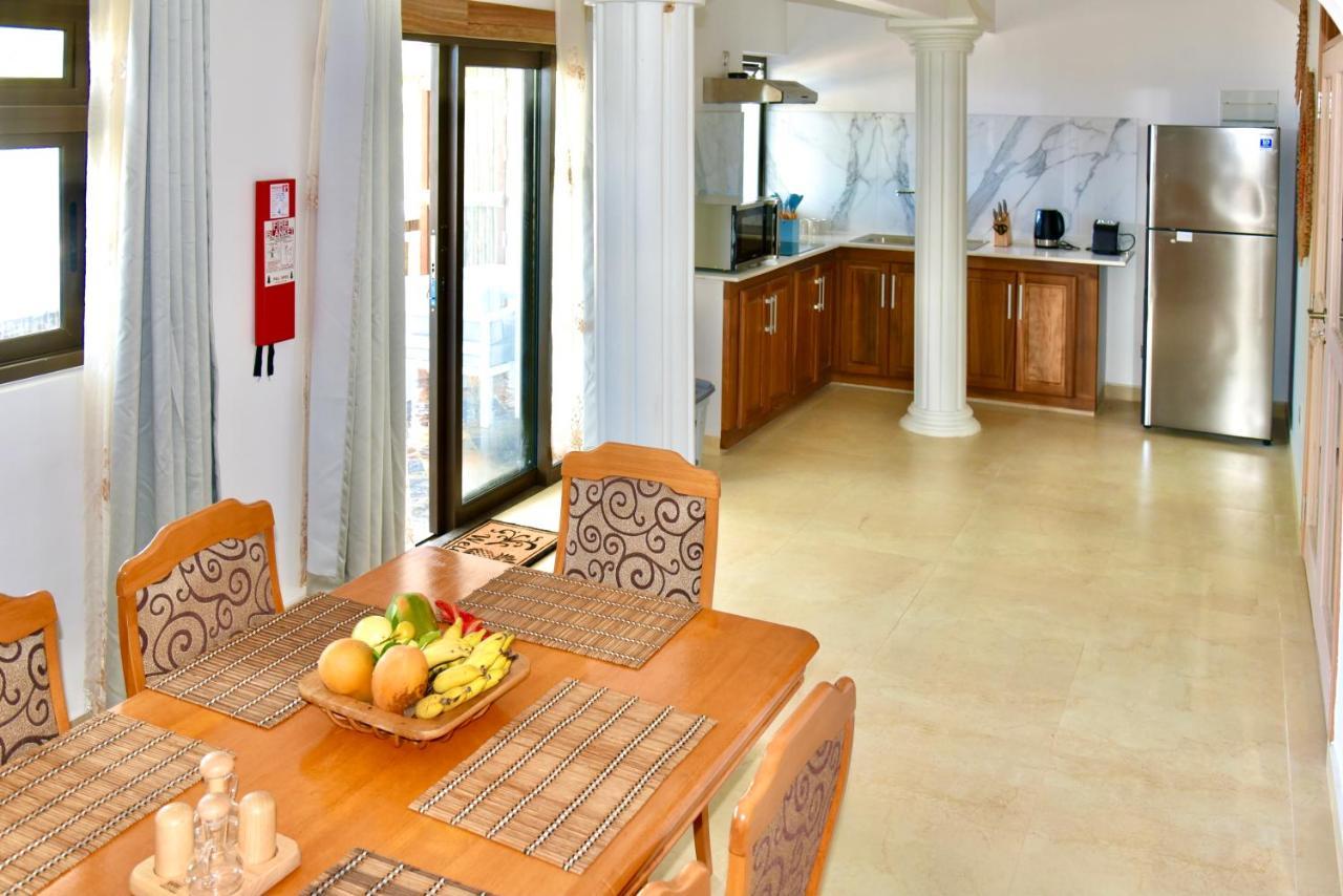 Sea Splash Self Catering And La Petite Maison Grand Anse  Eksteriør bilde